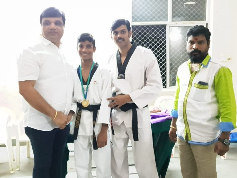 తైక్వాండో క్రీడాకారునికి నగదు ప్రోత్సహం…