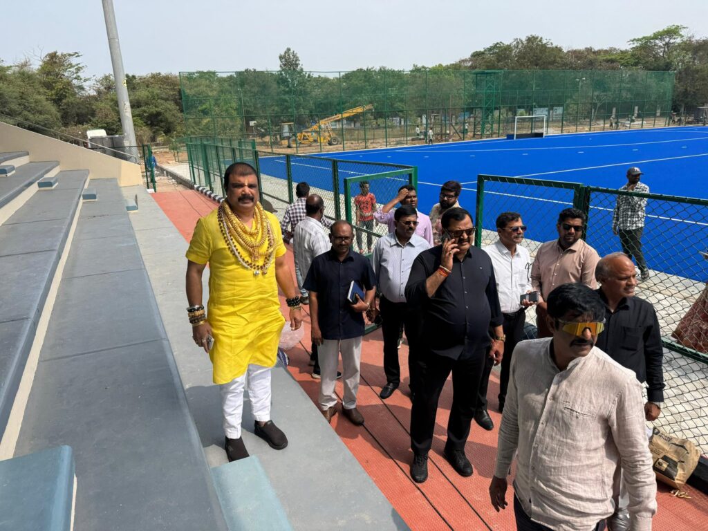 హాకీ అంతర్జాతీయ పోటీలకు సిద్దం అయిన గచ్చిబౌలి హాకీ స్టేడియం…