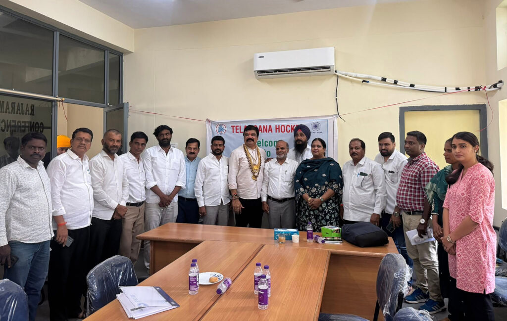 ఓలింపిక్ భవన్ లో అది వారం నిర్వహించిన తెలంగాణ హాకీ సమావేశం ఏర్పాటు చేయడం జరిగింది…