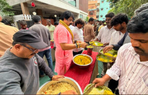 194 వ శనివారం…కలియుగ దైవం వేంకటేశ్వరుని ఆశీస్సులతో ప్రతి శనివారం అన్నప్రసాద పంపిణీ కార్యక్రమం…