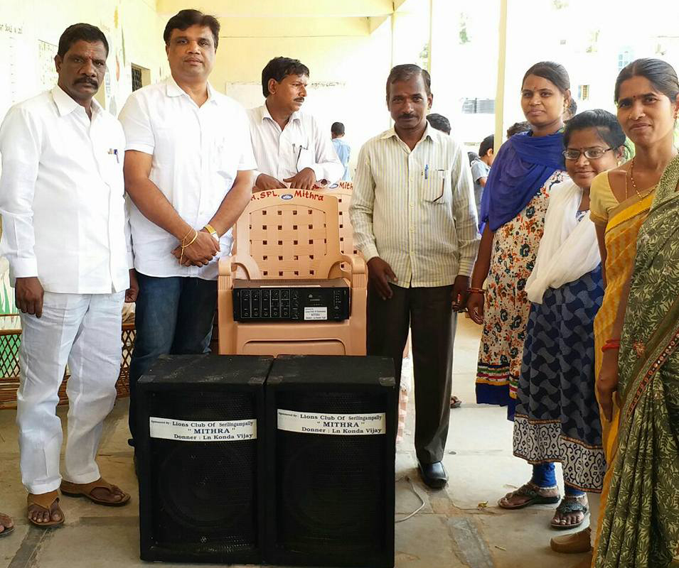 శేరిలింగంపల్లి ప్రభుత్వ పాఠశాలకు అవసరమైన ఫర్నిచర్ అందజేత…